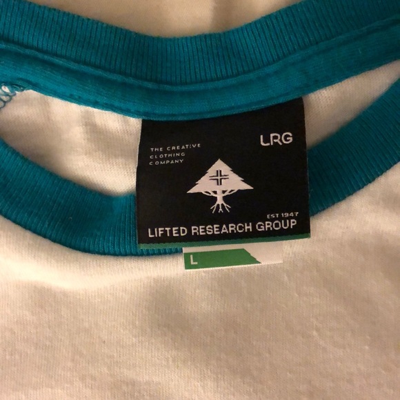 LRG shirt L - Picture 4 of 6